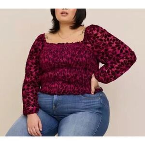 Torrid Blouse Women Size 4 Purple Pink Floral Velvet Smocked Blouson Sleeve Crop
